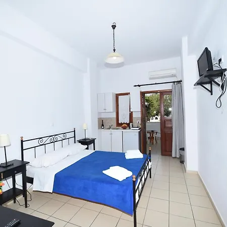 Sunflower Aparthotel Kamári Zewnętrze zdjęcie