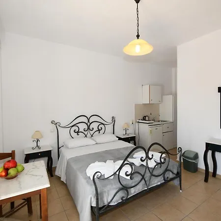 Sunflower Aparthotel Kamári Zewnętrze zdjęcie