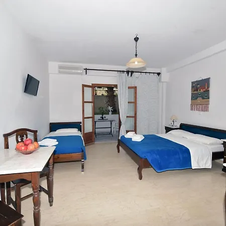 Sunflower Aparthotel Kamári Zewnętrze zdjęcie