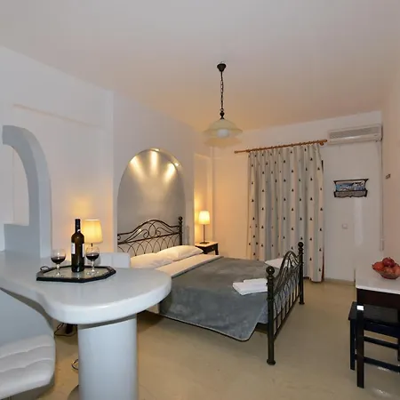 Sunflower Aparthotel Kamári Zewnętrze zdjęcie