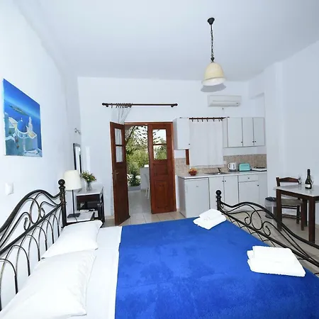 Sunflower Aparthotel Kamári Zewnętrze zdjęcie