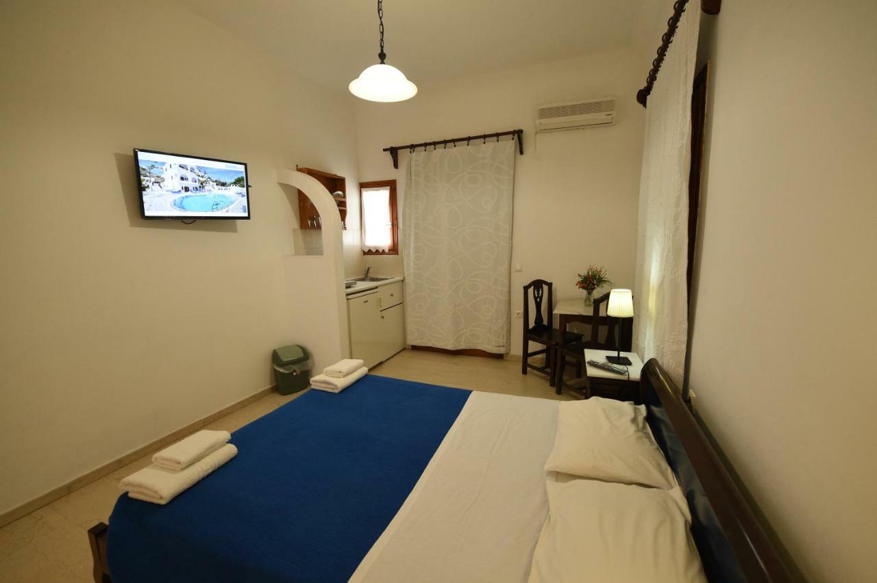 Sunflower Hotel Kamári